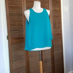 Ladies blue short sleeve top